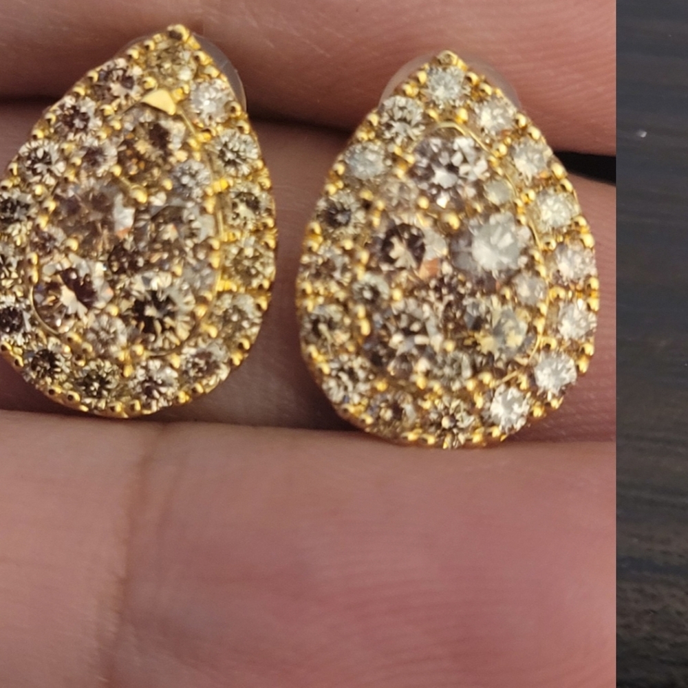 Sparkling Gold Teardrop Earrings
